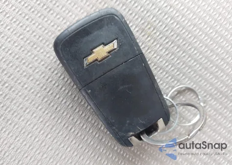 2015 Chevrolet Malibu 1Lt из США, поврежденный, VIN 1G11C5SL2FU147818